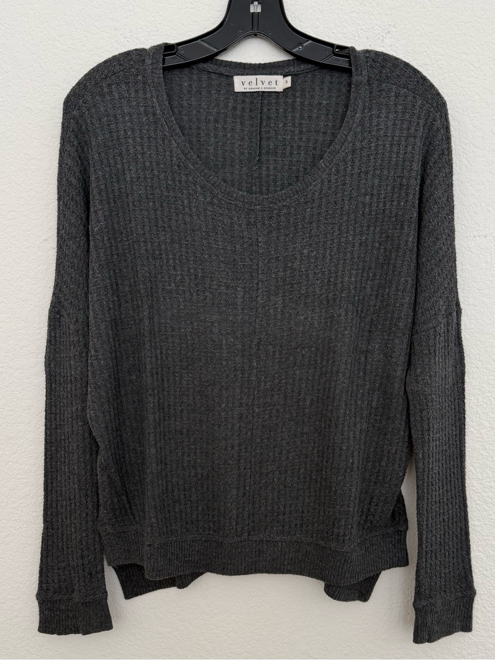 Velvet by Graham & Spencer Dark Charcoal Ribbed Scoop Neck Pullover